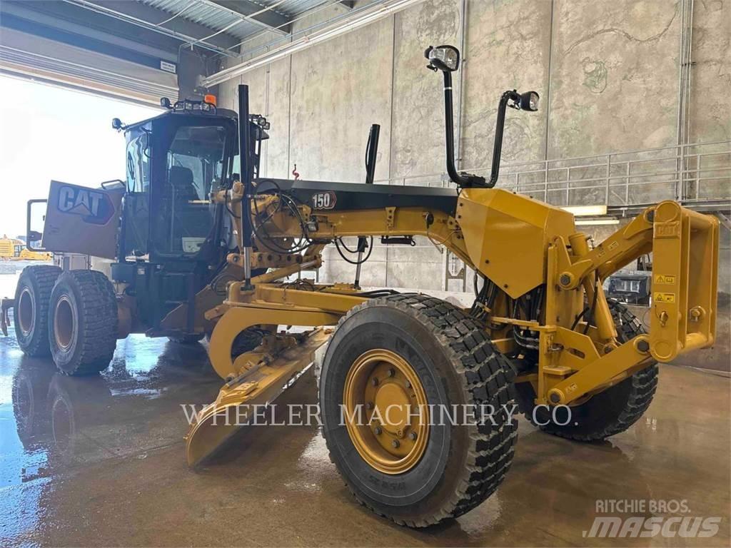 CAT 150 AWD 平土機