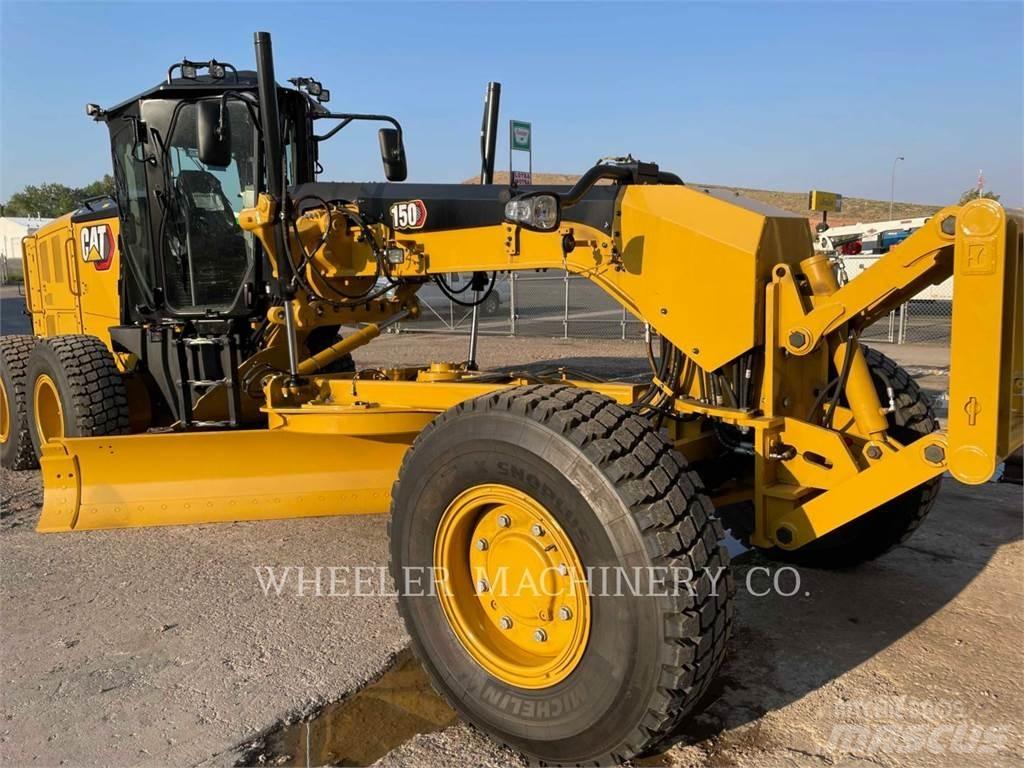 CAT 150 AWD 平土機