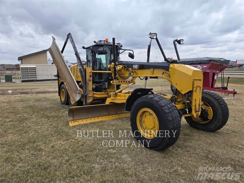 CAT 150 AWD 平土機