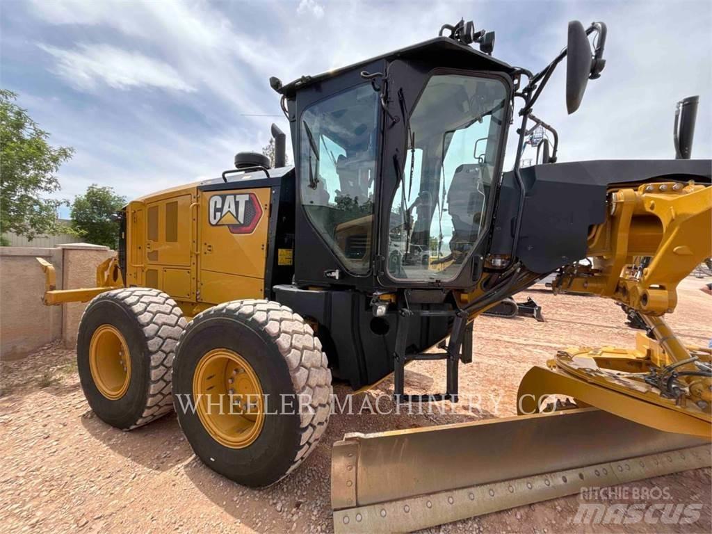 CAT 150 AWD 平土機