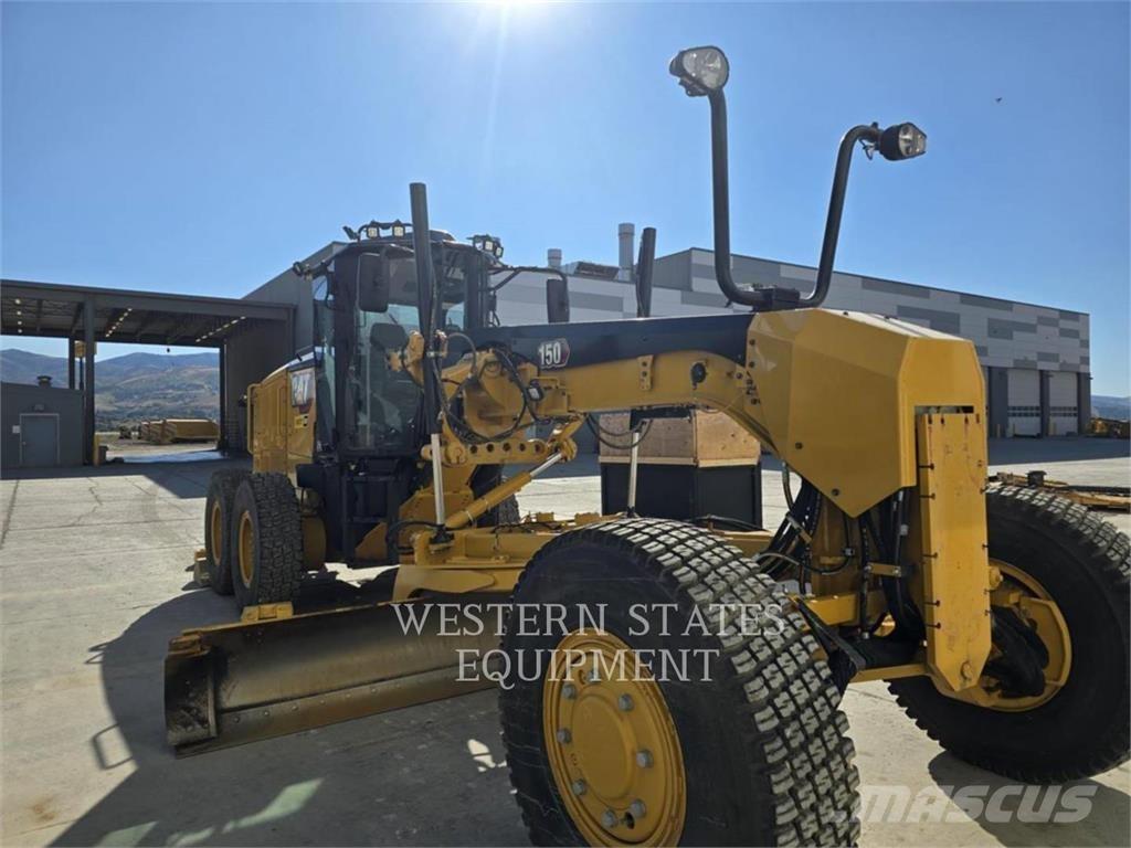 CAT 150 AWD 平土機