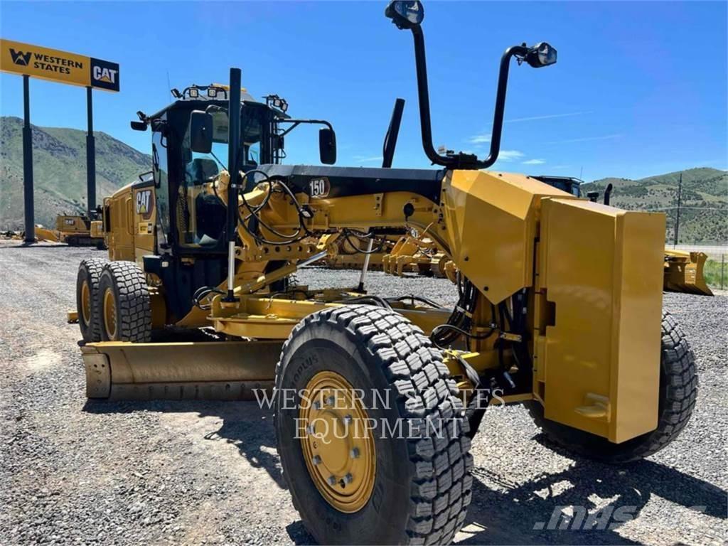 CAT 150 AWD 平土機