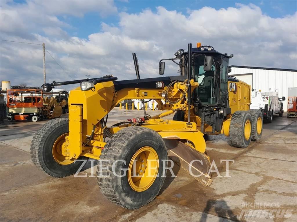 CAT 160-15 平土機