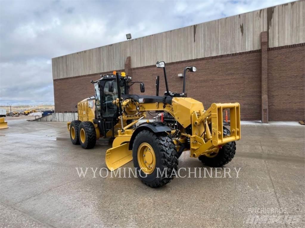 CAT 160 AWD 平土機