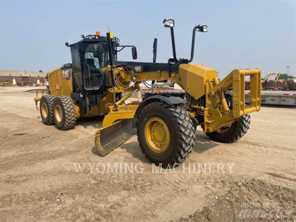 CAT 160 AWD 平土機