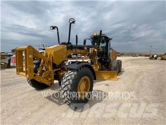 CAT 160 AWD 平土機