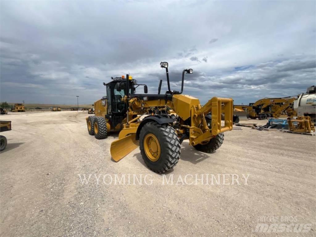 CAT 160 AWD 平土機