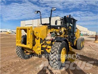CAT 160 AWD 平土機