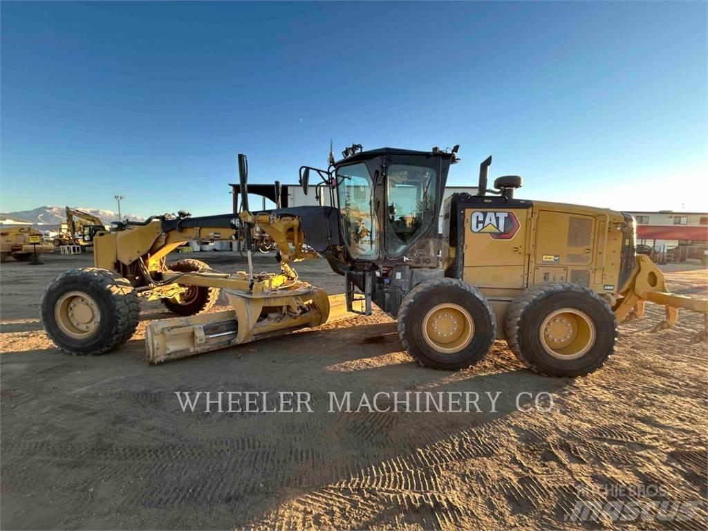 CAT 160 AWD 平土機