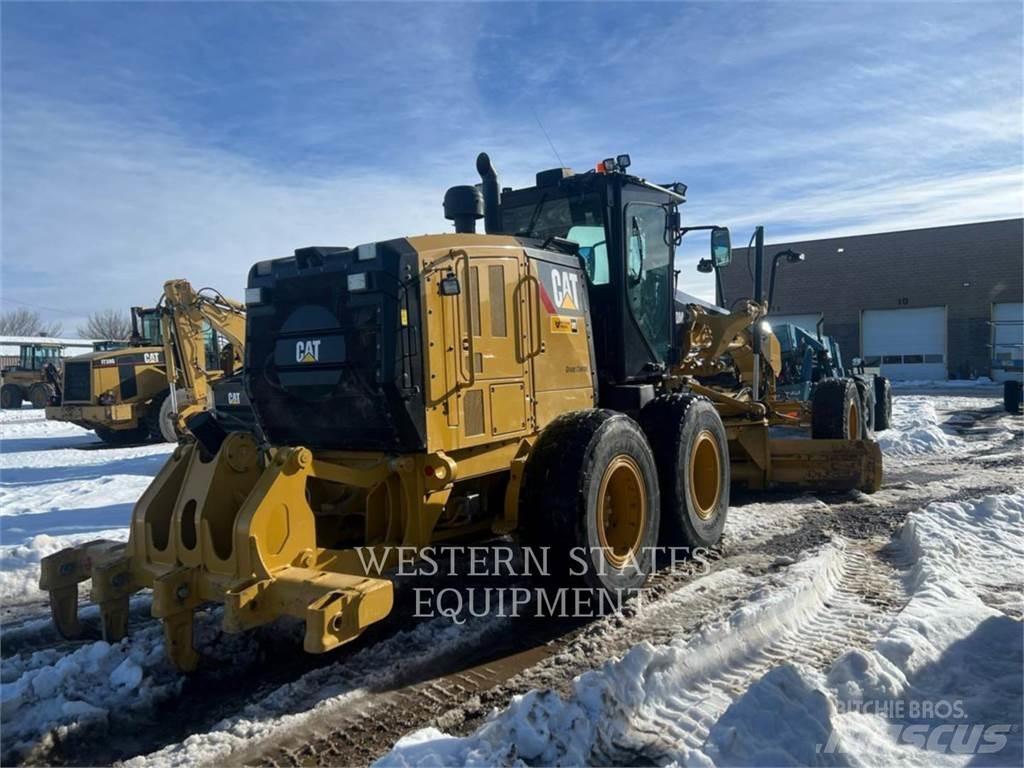 CAT 160M3 平土機