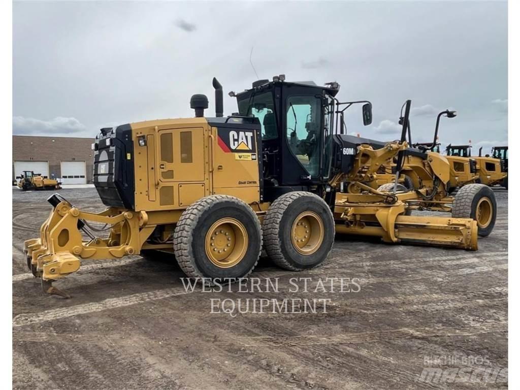 CAT 160M3 平土機