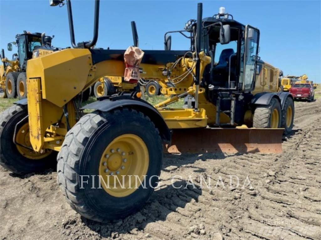 CAT 160M3 平土機