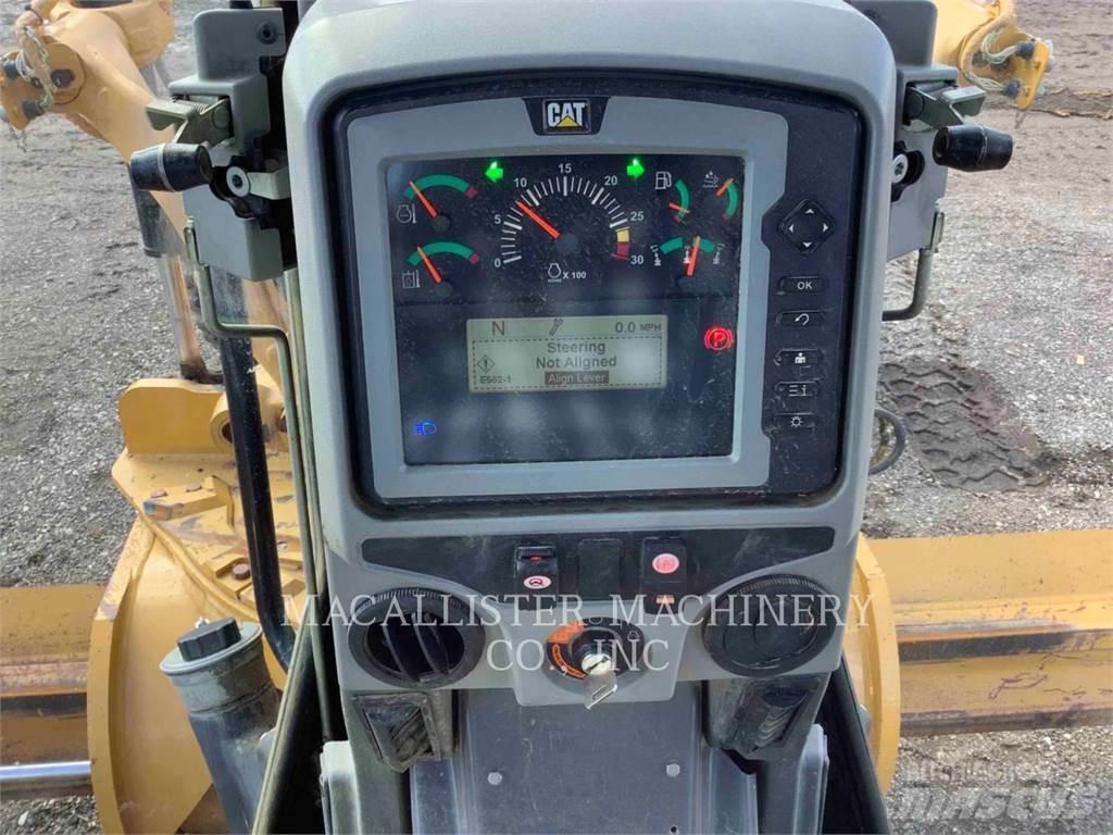 CAT 160M3AWD 平土機
