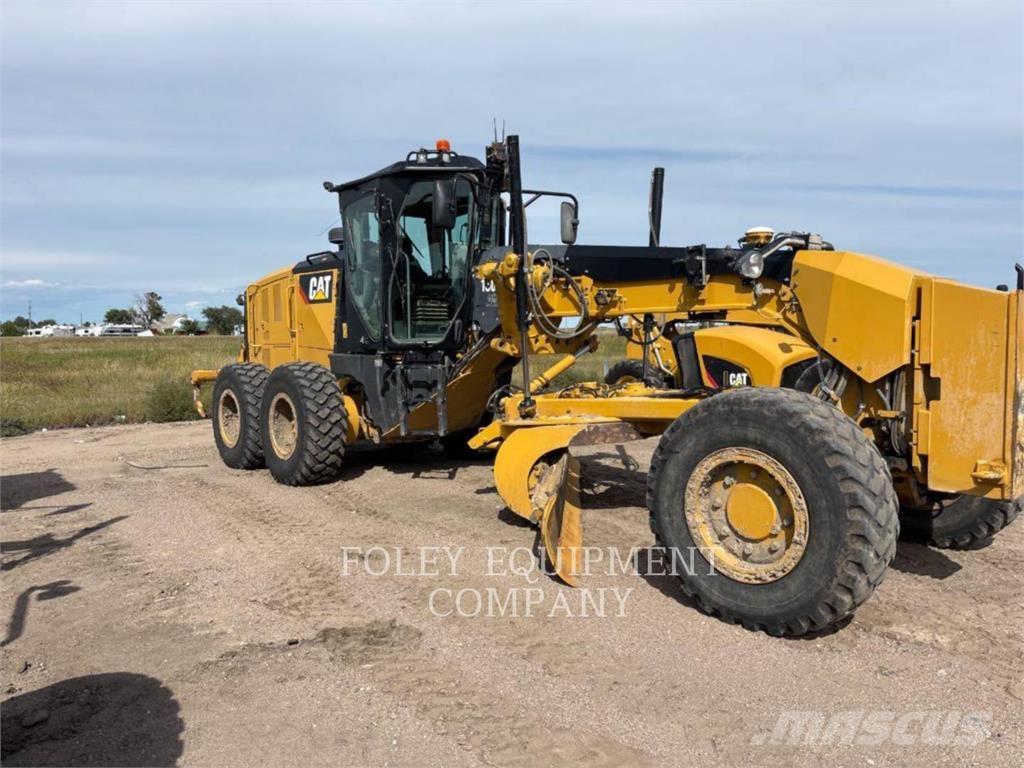 CAT 160M3AWI 平土機