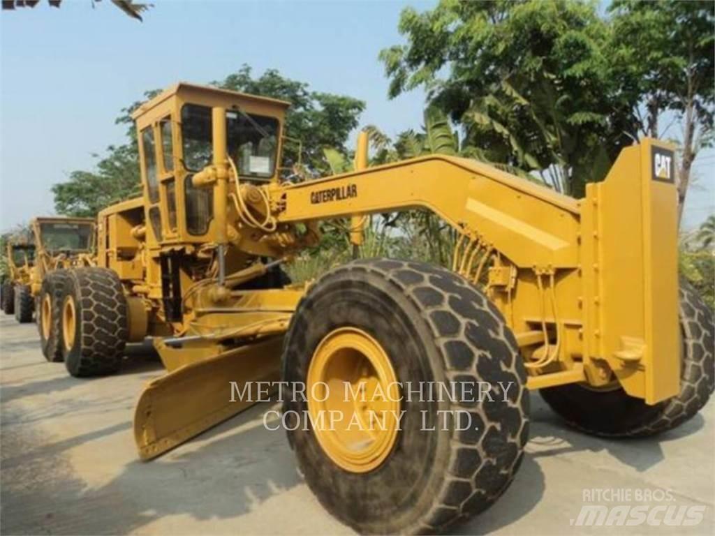 CAT 16G 平土機