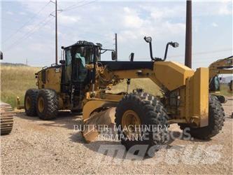 CAT 18 M3 平土機