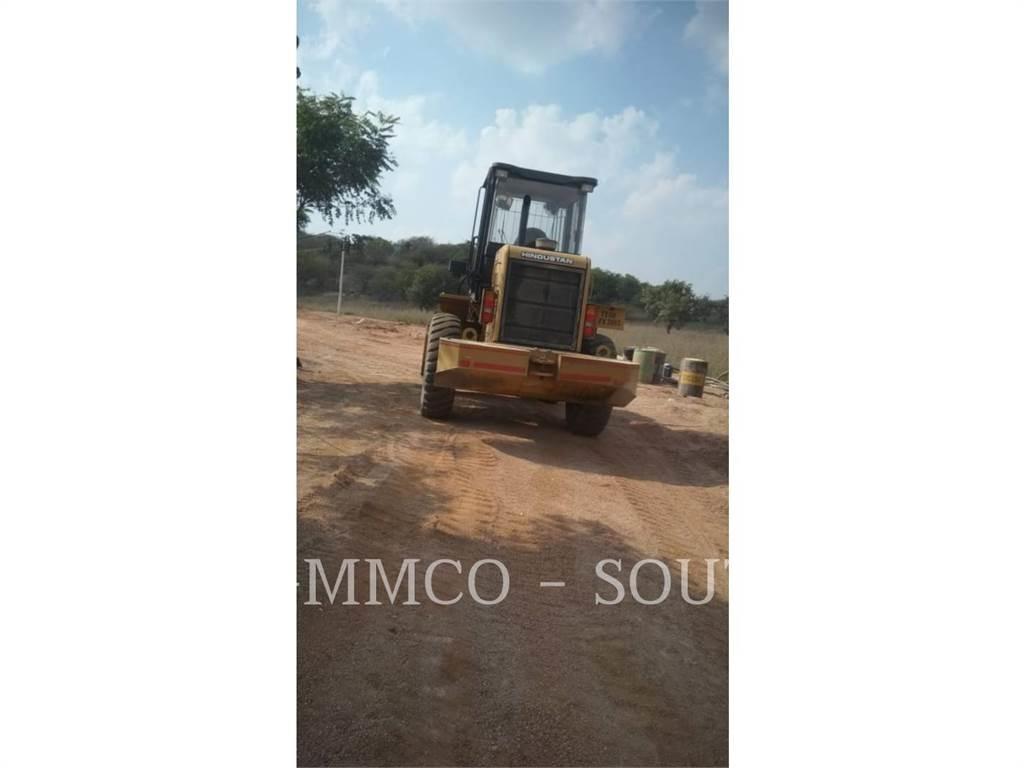 CAT 2021D 輪胎式裝載機