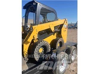 CAT 226D3 C1H2 滑移轉向裝載機