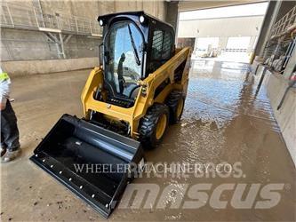 CAT 226D3 C3H2 滑移轉向裝載機