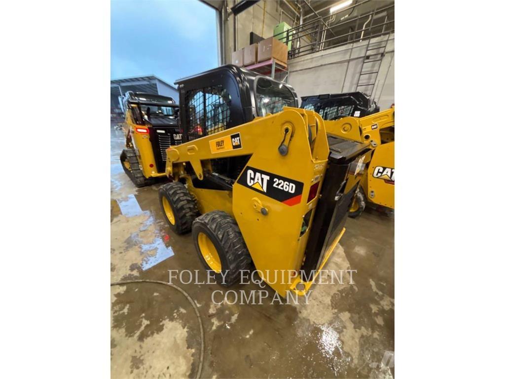 CAT 226DSTD1CA 滑移轉向裝載機