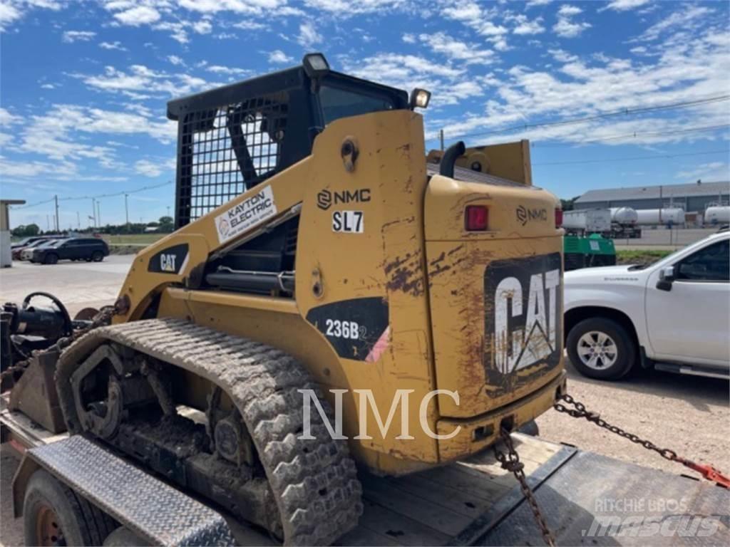CAT 236B 滑移轉向裝載機