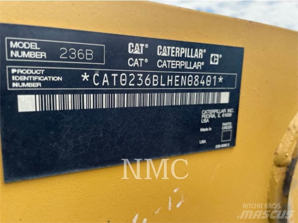 CAT 236B 滑移轉向裝載機