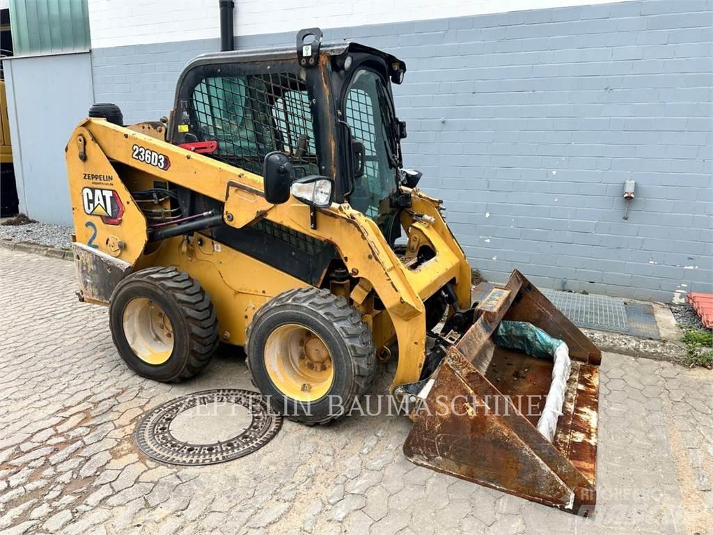 CAT 236D 滑移轉向裝載機