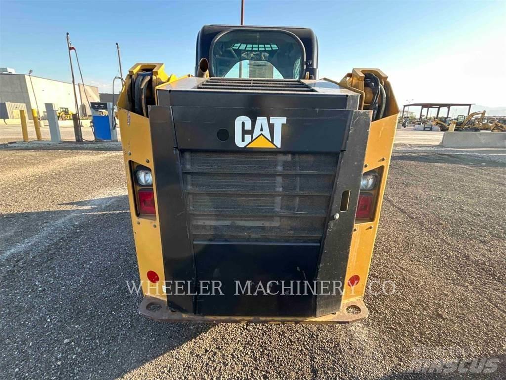 CAT 236D C3 2S 滑移轉向裝載機
