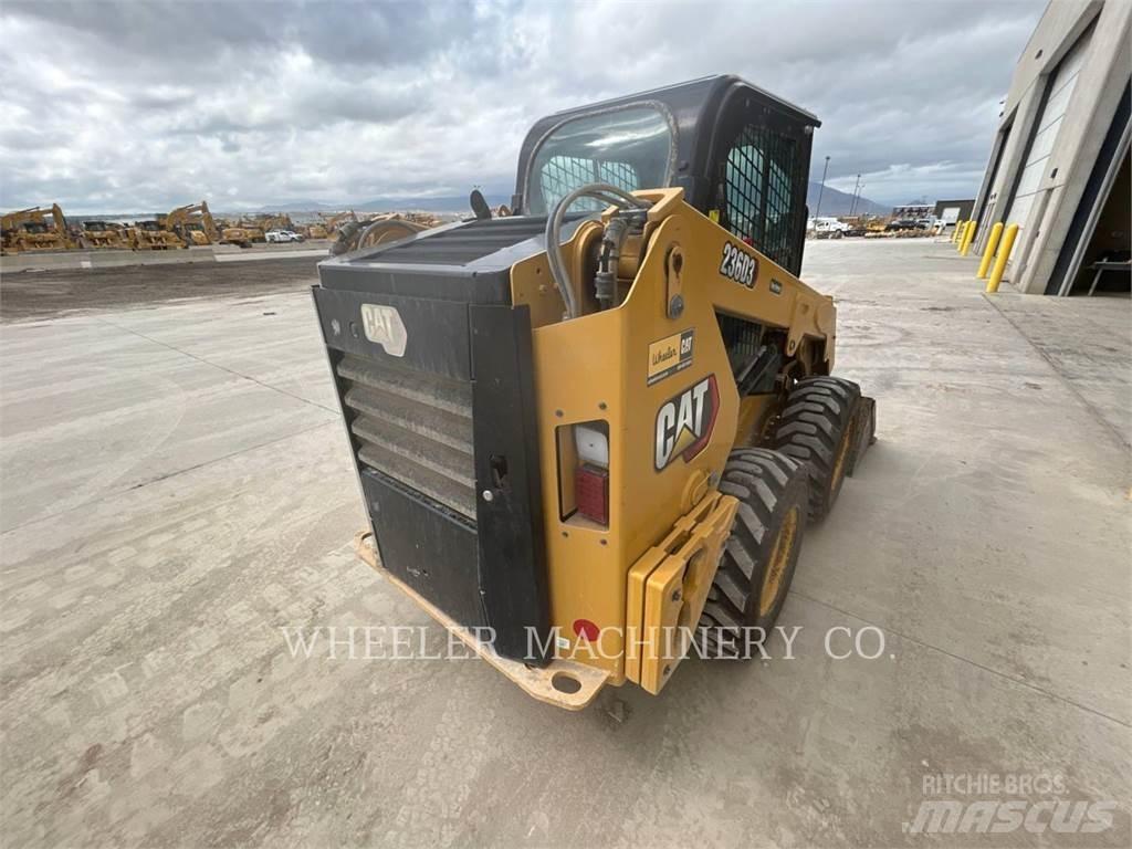 CAT 236D3 C3H2 滑移轉向裝載機