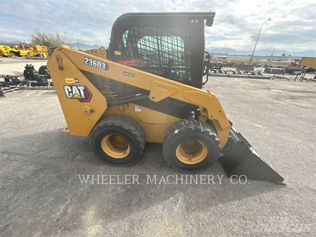 CAT 236D3 C3H2 滑移轉向裝載機