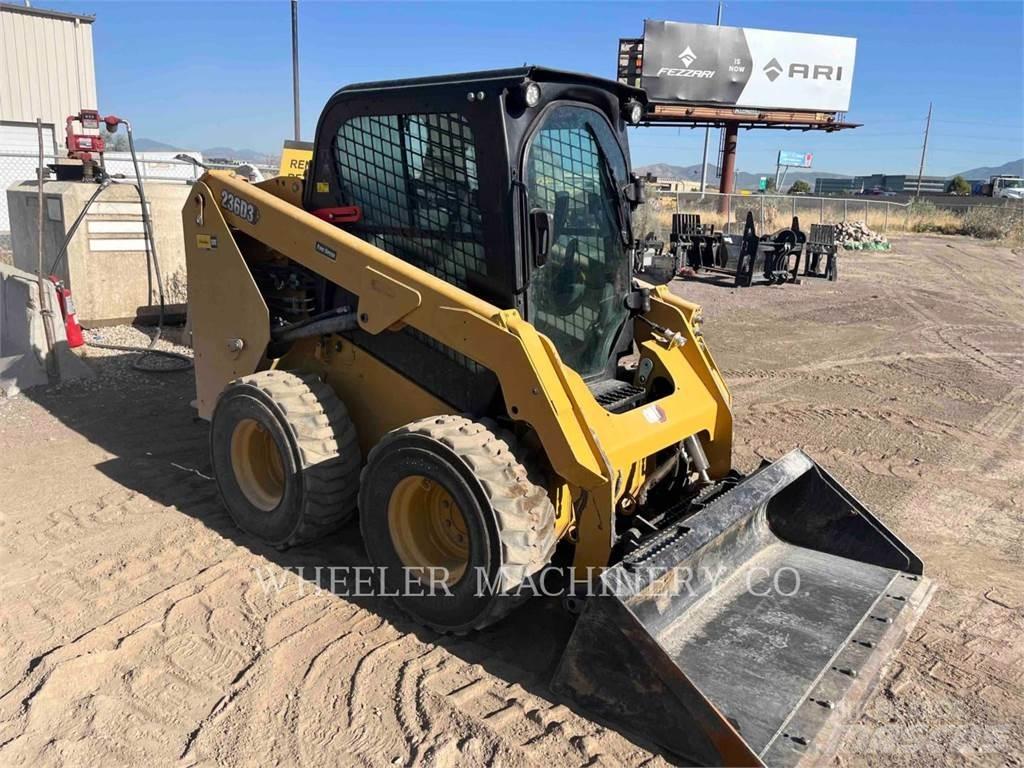 CAT 236D3 C3H2 滑移轉向裝載機