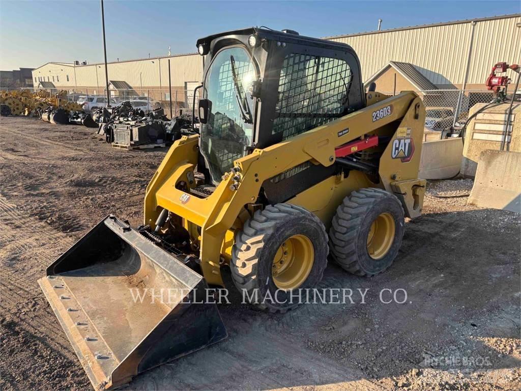 CAT 236D3 C3H2 滑移轉向裝載機