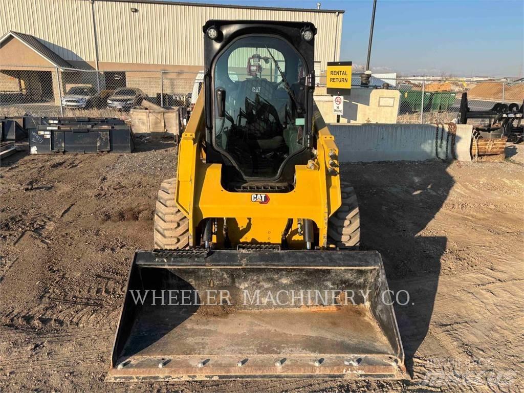 CAT 236D3 C3H2 滑移轉向裝載機