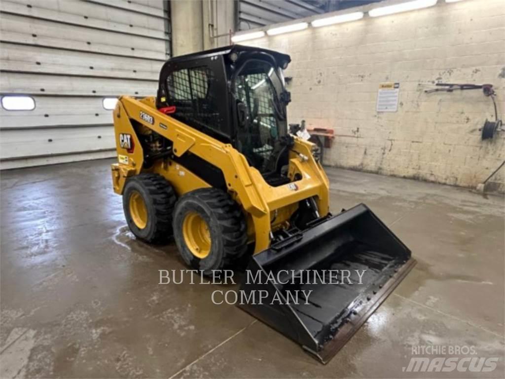 CAT 236D3 C3H2 滑移轉向裝載機