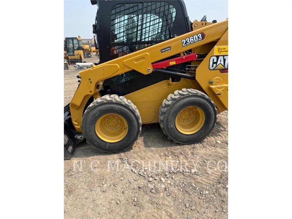 CAT 236D3 H2CB 滑移轉向裝載機
