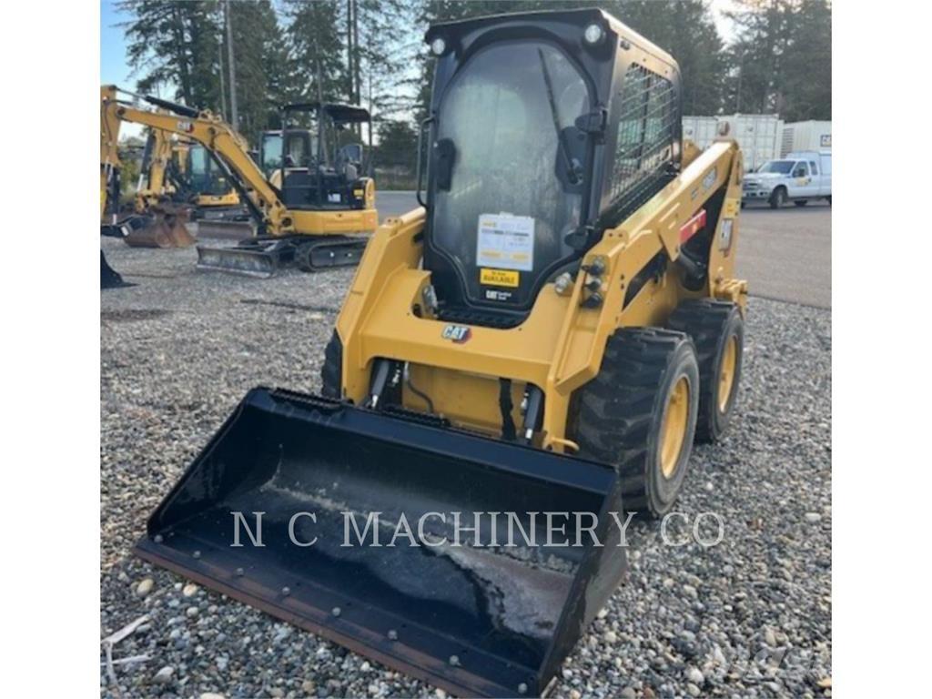 CAT 236D3 H2CB 滑移轉向裝載機