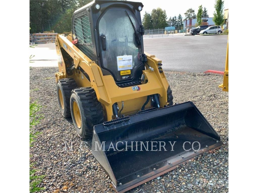 CAT 236D3 H2CB 滑移轉向裝載機