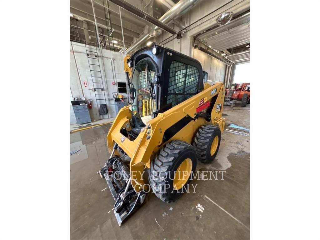 CAT 236D3STD2C 滑移轉向裝載機