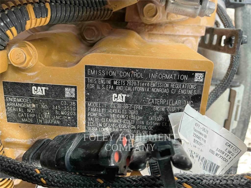 CAT 236D3STD2C 滑移轉向裝載機