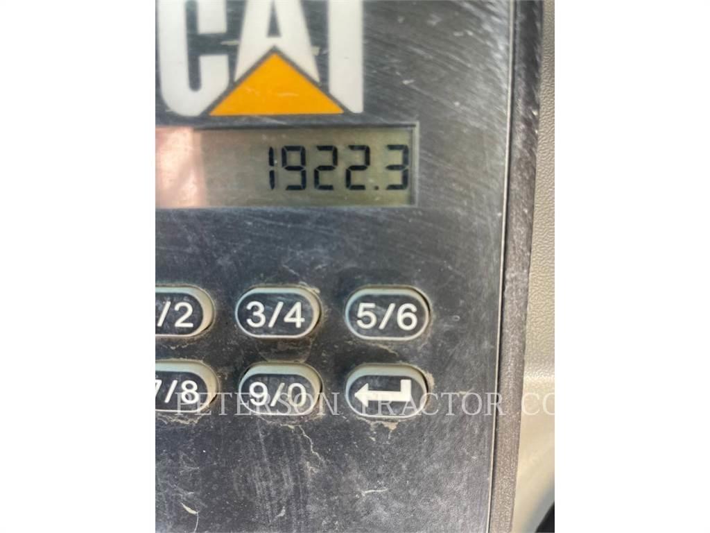 CAT 239D 推土機