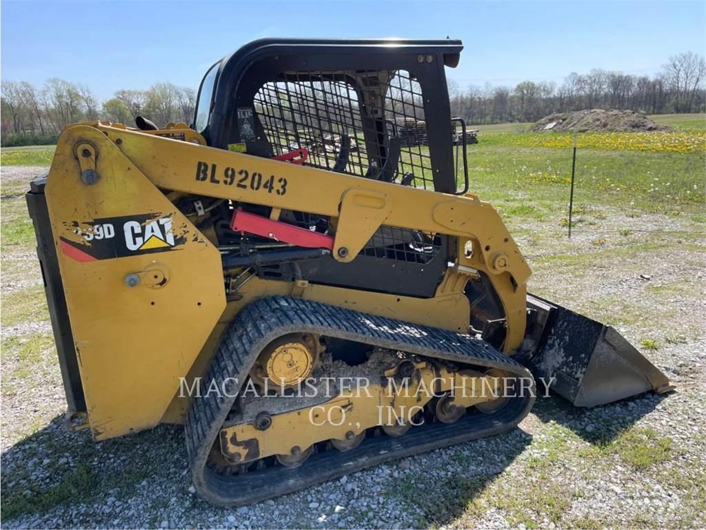 CAT 239D 推土機