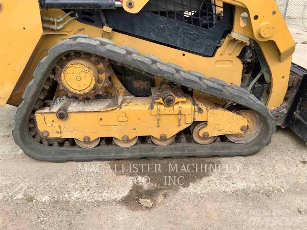 CAT 239D 推土機