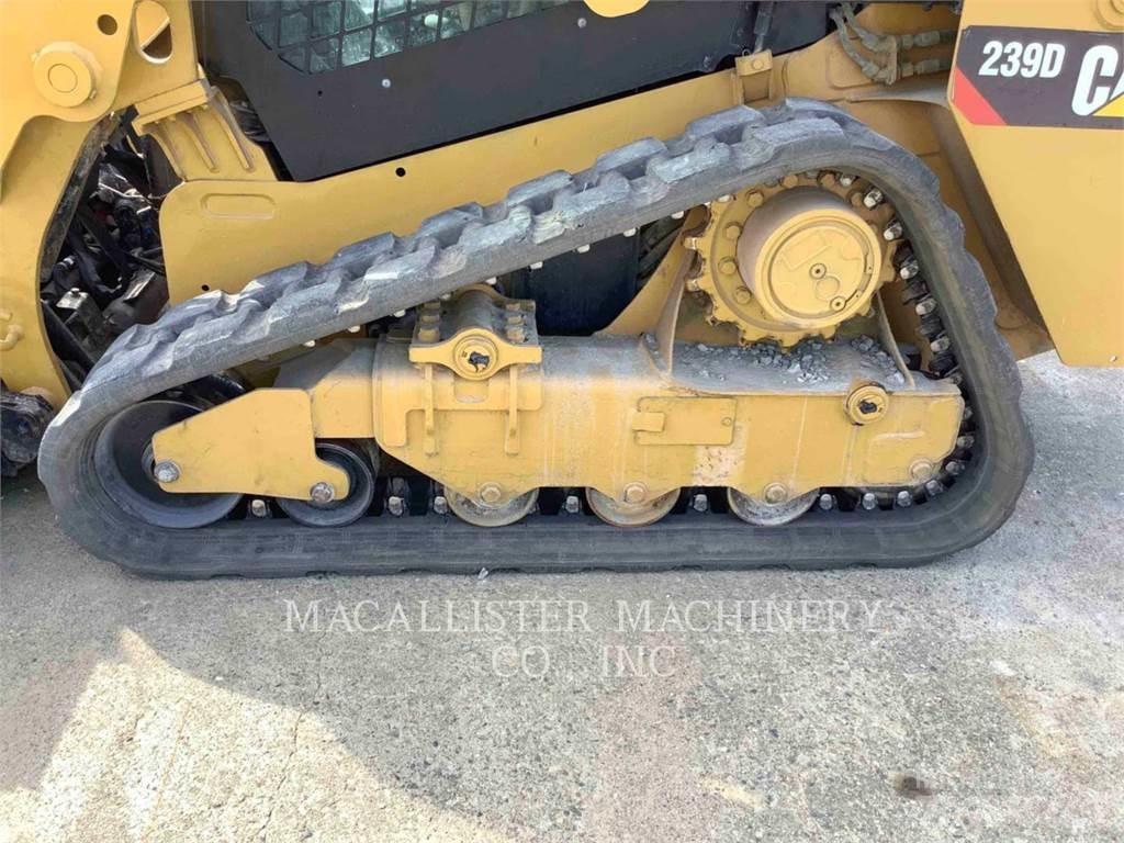 CAT 239D 推土機