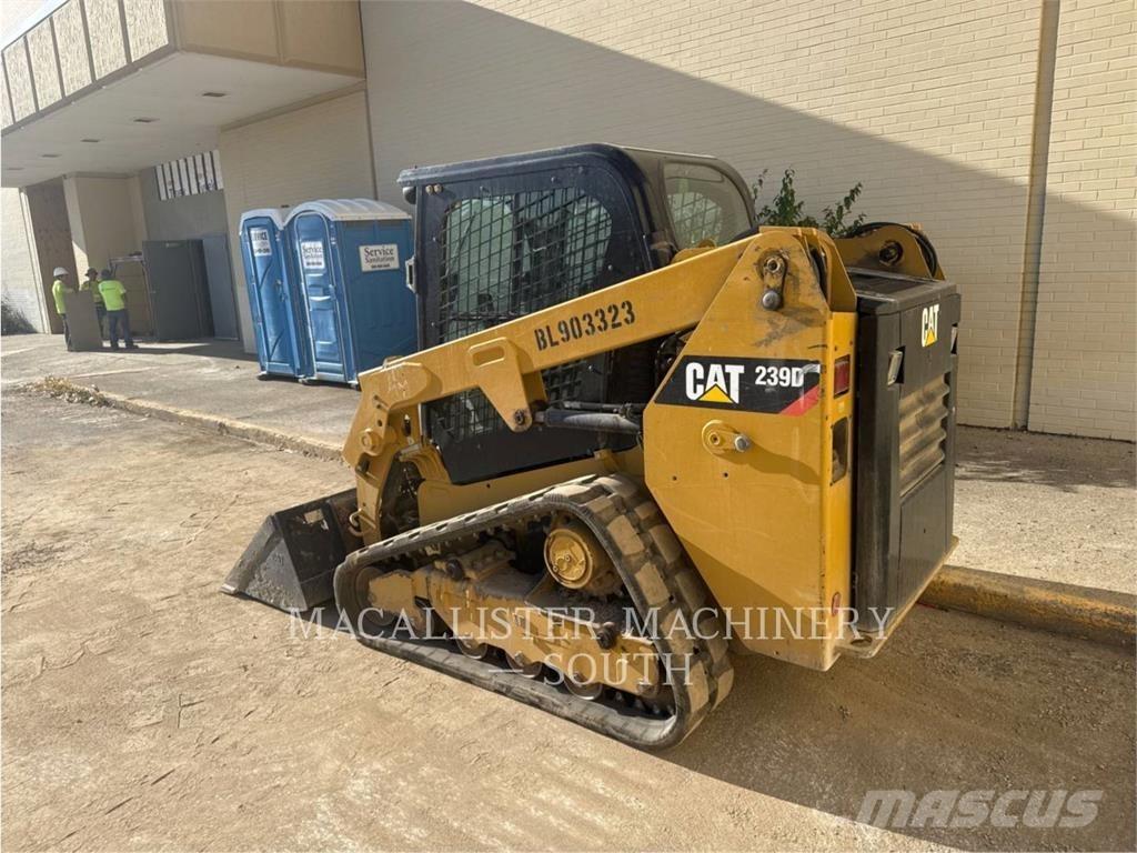 CAT 239D 推土機