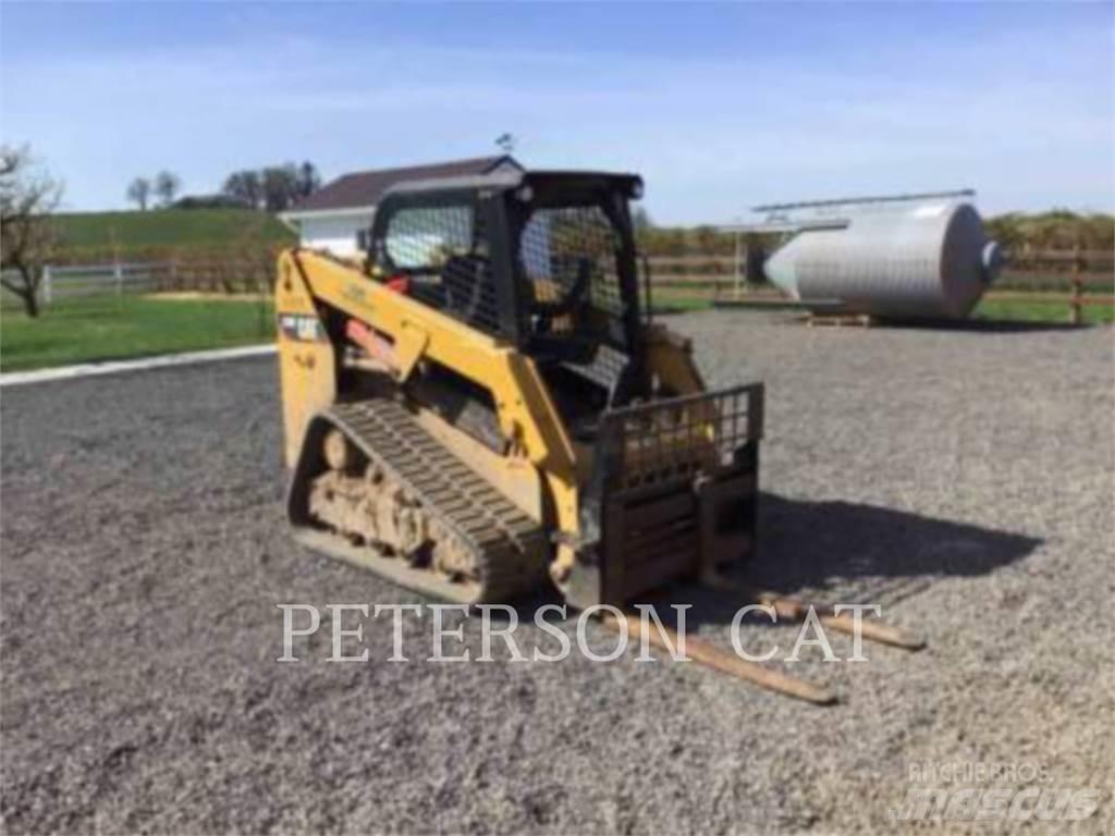 CAT 239D 推土機