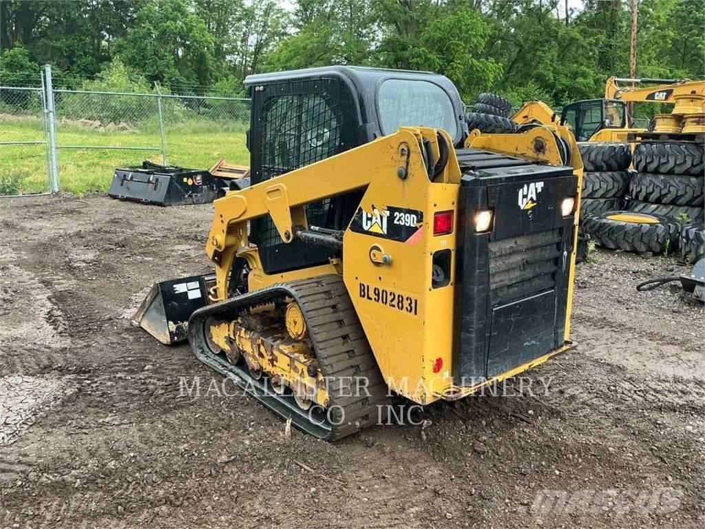 CAT 239D 推土機