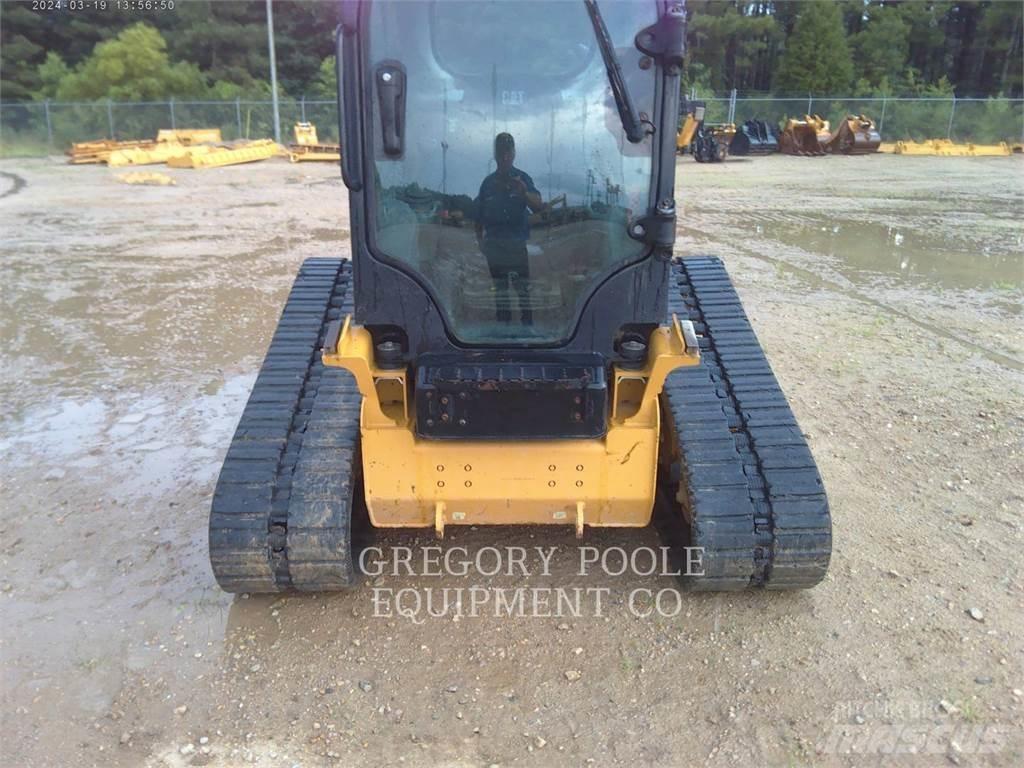 CAT 239D 推土機