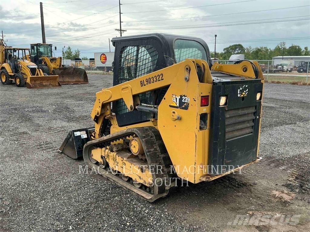 CAT 239D 推土機