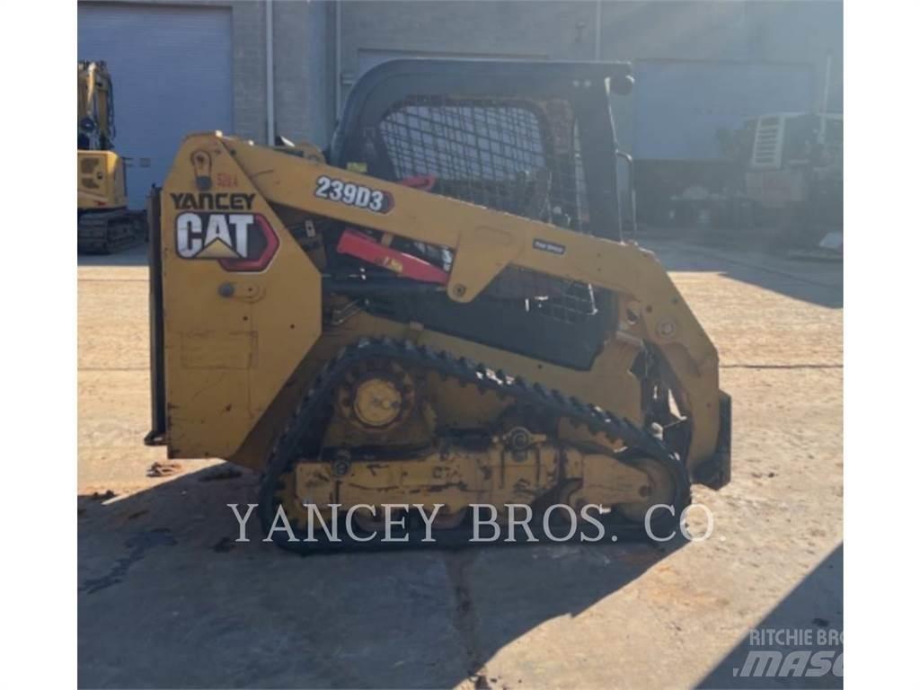CAT 239D3 滑移轉向裝載機