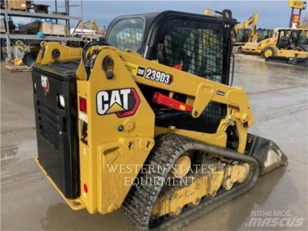 CAT 239D3 滑移轉向裝載機